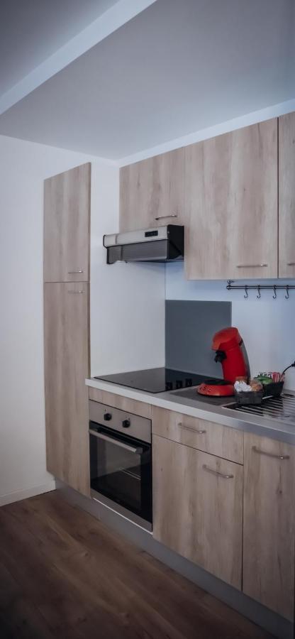 Cosy Et Moderne En Centre Ville, Fibre Haut Debit Ernée Exteriör bild
