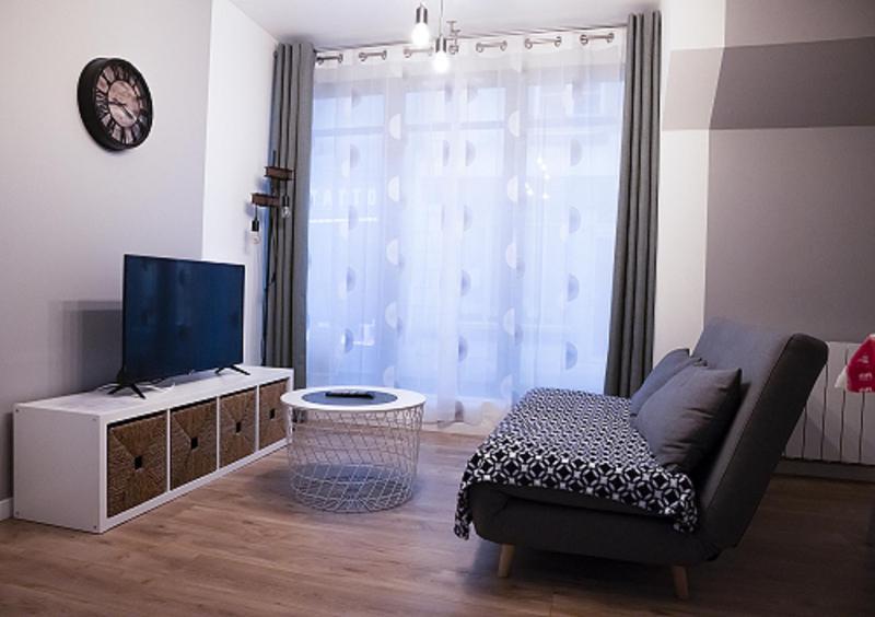 Cosy Et Moderne En Centre Ville, Fibre Haut Debit Ernée Exteriör bild